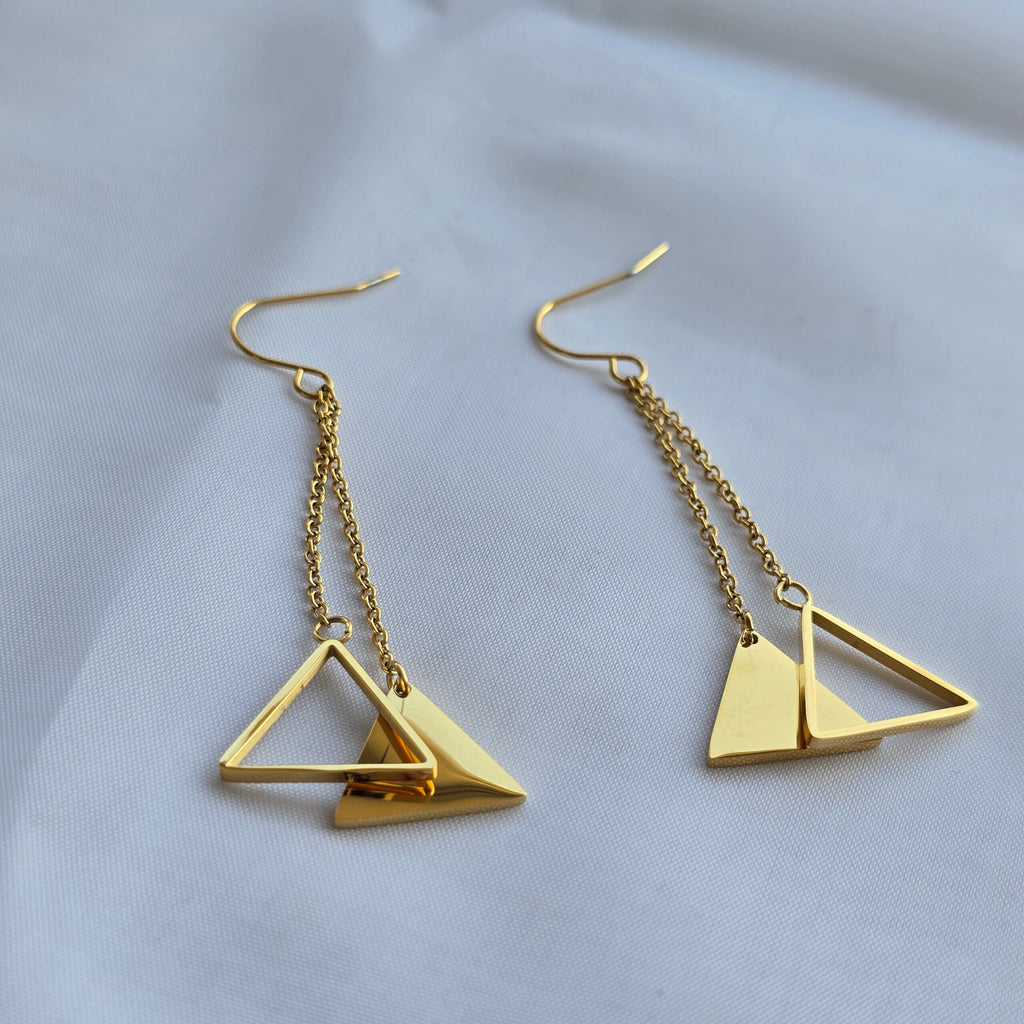 Aros Steel Triangle