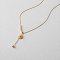 Collar Flor Akira