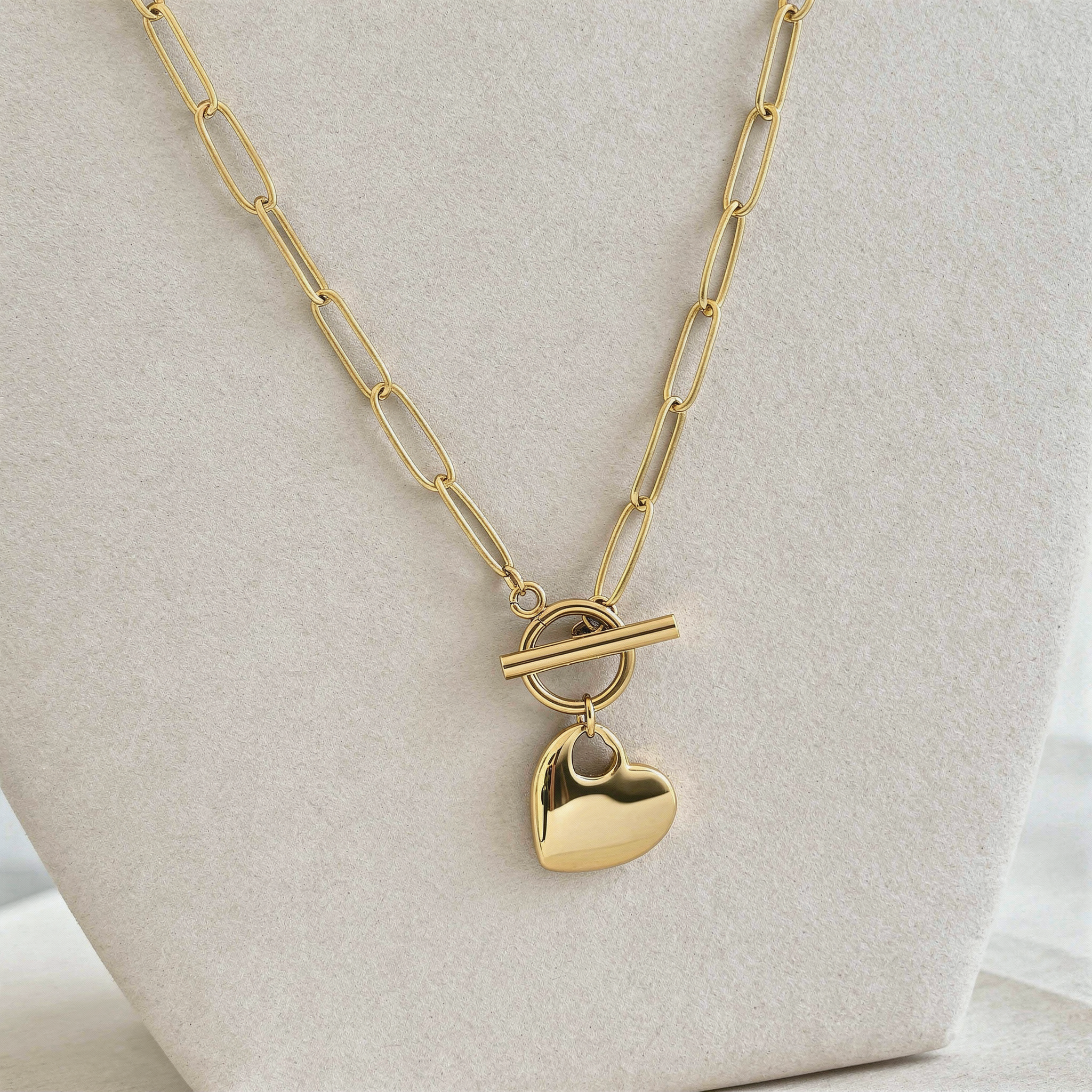 Collar Corazón de Oro